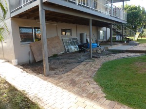 Maroochydore – small garden – before
